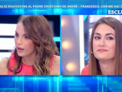 Scontro tra le sorelle De André: Fabrizia lascia gli studi di Domenica Live